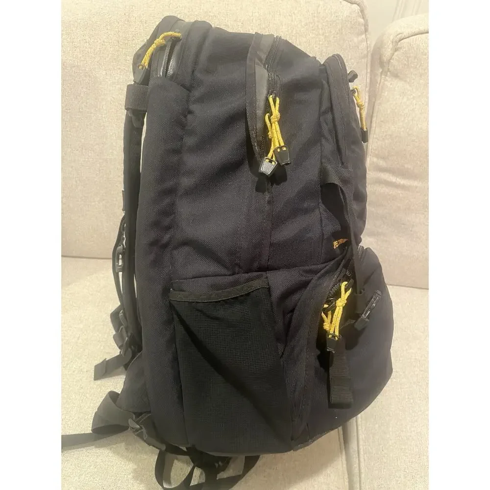 Durable Mountainsmith Spectrum Travel/School/Camera/Laptop + Extras, Backpack EX